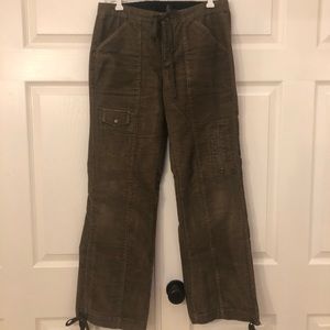 Athleta mossy green cords, size 8, VGUC